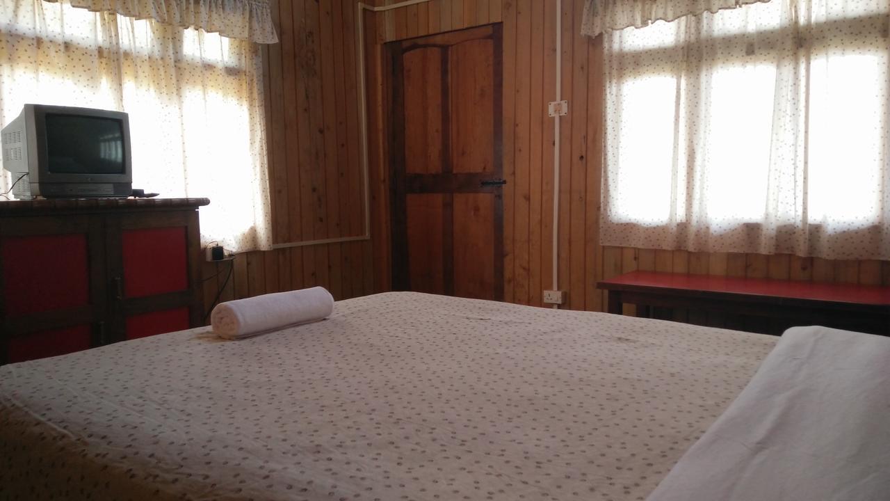 Отель Neora Valley Retreat Rishop Экстерьер фото