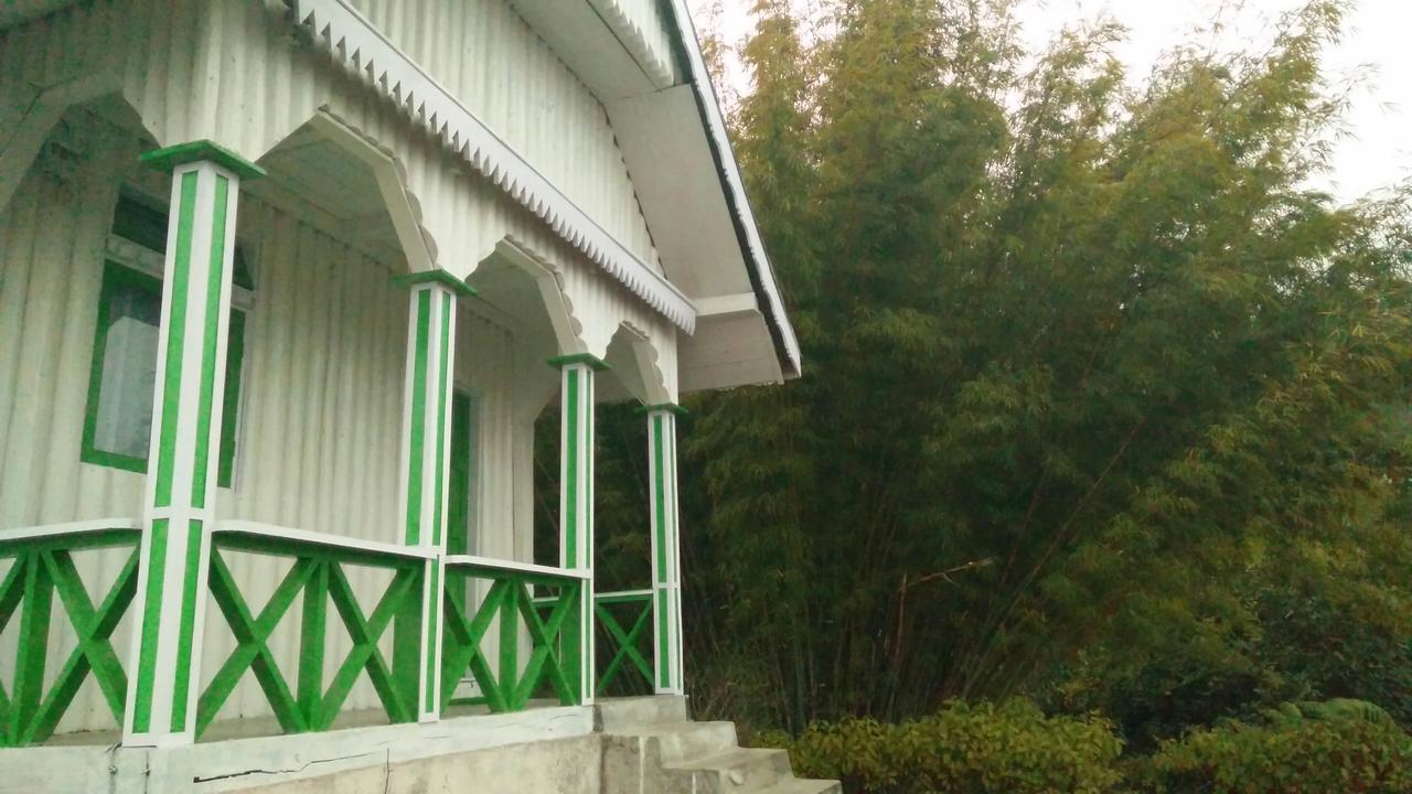 Отель Neora Valley Retreat Rishop Экстерьер фото